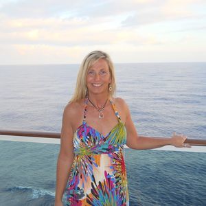 Meet your Posher, Nancy